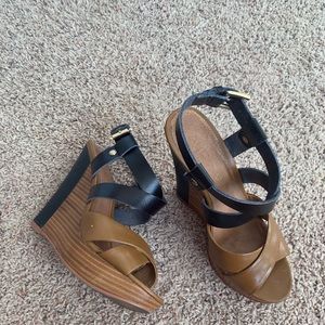 ALDO Bi-Color Wedges